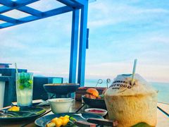 -瑰丽酒店·海吧·天际下午茶·现场DJ·天台酒吧