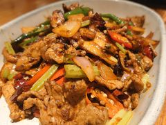 -十三式重庆江湖菜(金茂览秀城店)