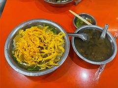 麻辣三丝云吞面-南宁市连升风味小吃店