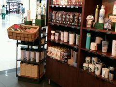 -星巴克(广州中华广场B1层店)