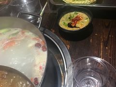 -乐山串串香老火锅(鼓楼店)