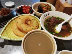 -易裕和·长沙米粉(友谊路店)
