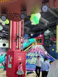 -欧酷世界动力星球(王府井奥莱UP TOWN店)