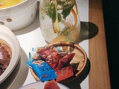 -筱爷叔·上海传统手工菜(玉树路店)