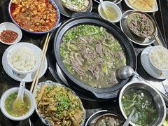 -乐山食古香跷脚牛肉