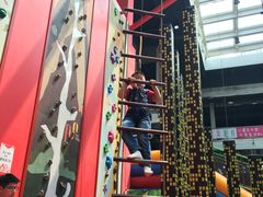 -蒙特利亲子乐园