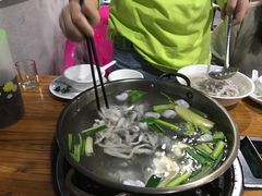 -章记正宗南岗鱼蛋火锅