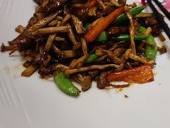 -双子楼大酒店(城开国际写字楼店)