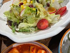 -明洞阿姨·韩式酱蟹烤肉·创意料理(三元桥店)