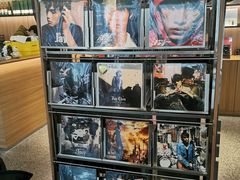 -黑胶星球(华发中城商都店)