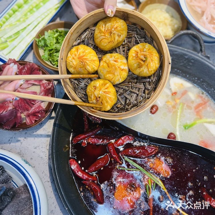 上海网红涮土豆丝!!上桌秒没!!