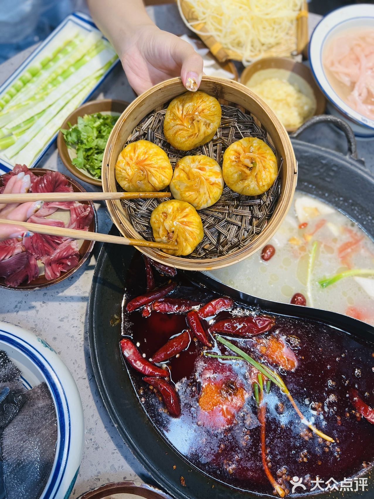 上海网红涮土豆丝！！上桌秒没！！