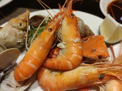 -大中华希尔顿酒店-念自助餐·嗨啤·小龙虾