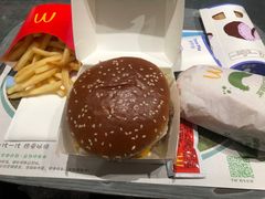 -麦当劳(中山公园龙之梦店)