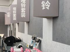 -迪卡侬(西华店)