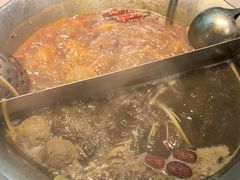 -渝大龙重庆火锅(温泉月亮湾店)
