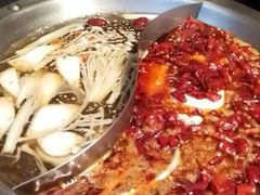 -沸炉重庆老火锅(军事博物馆店)