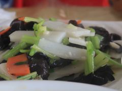 -冰峪沟原生态农家菜(仙味宾馆店)