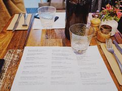 -FLOVIE FLORIST CAFE