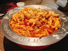 -胖哥俩肉蟹煲(富阳万达店)