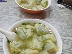 -利达汤圆馄饨(川公路店)