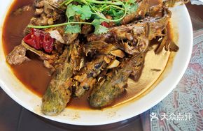 Stewed Beef Tail and Fish