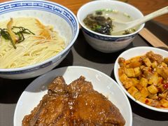 -上海世纪汇广场