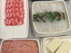 -海底捞火锅(高新万达广场店)