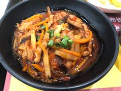 -老娘舅餐厅(黄龙体育中心店)