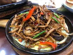 -李家猪蹄融合菜馆(河松街店)