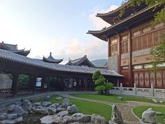 -三亚亚龙湾雅高美爵酒店