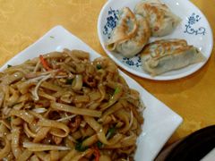 -翠微茶楼饭店(前山店)