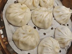 -馋三尺蟹粉小笼(人民广场店)