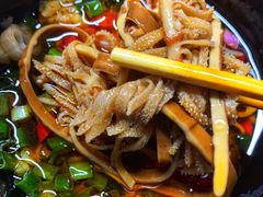-叁口煮市井老火锅(春熙路店)