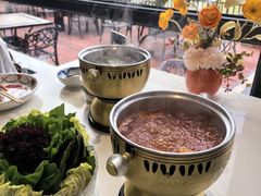 -靓海海鲜火锅(水上湖边观景店)