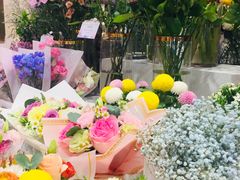 -花邻FloweringLife花艺气球派对(武康大楼店)