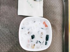 -文昌邓记清补凉(西沙路店)