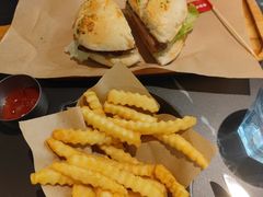 -必胜客(周浦万达店)