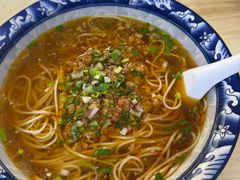 -陀块头面馆(梅岭南路店)