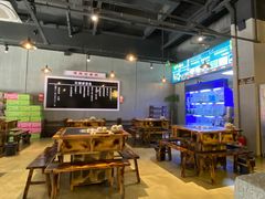 大堂-石锅苗苗鱼(武汉首店)