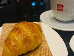 -北纬29度大堂吧-重庆富力艾美酒店-近江岸天街