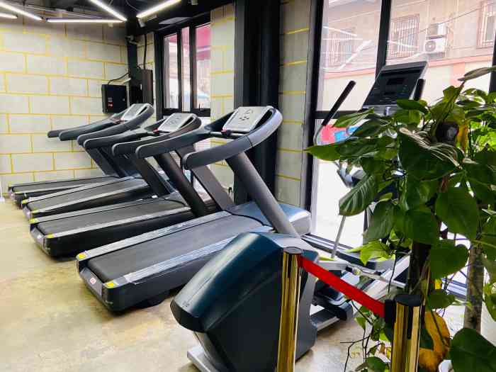 蜗牛fit健身房(新华路店)-"昨天有盆友和我说:太久没有运动了今天.