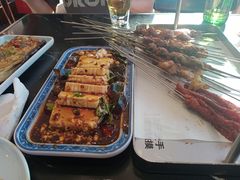 -杨家崴子碳缸烧烤(东三马路店)