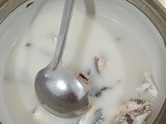 -天乐农家鱼头王(天目湖店)