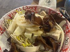 -馋虫重庆火锅(玉林南街店)