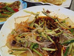 -雪乡人家东北菜·铁锅炖一切(高斯路店)