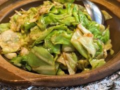 葱酥包菜-味+新京宴·烤鸭·北京菜(创意谷店)