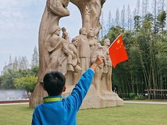 -上海市龙华烈士陵园