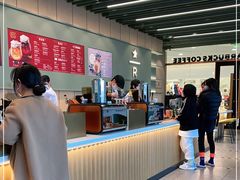 -星巴克臻选(郑州中原万达店)