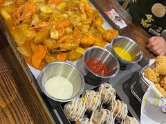 -炸鸡情侣韩式料理(中央大街店)